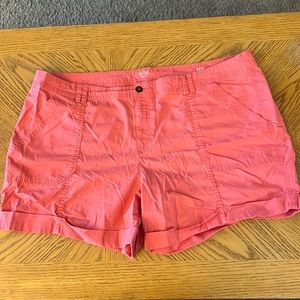 Coral shorts